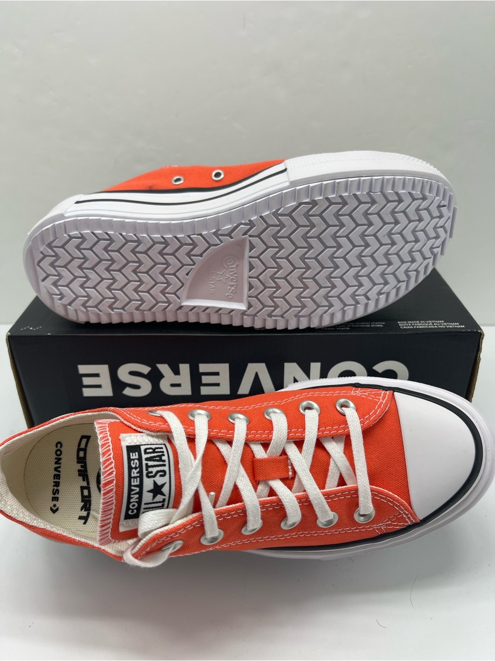 Converse WMNS CTAS LIFT DOUBLE STACK OX VERMILLION RED/WHITE Platform Sneakers - Picture 3 of 16